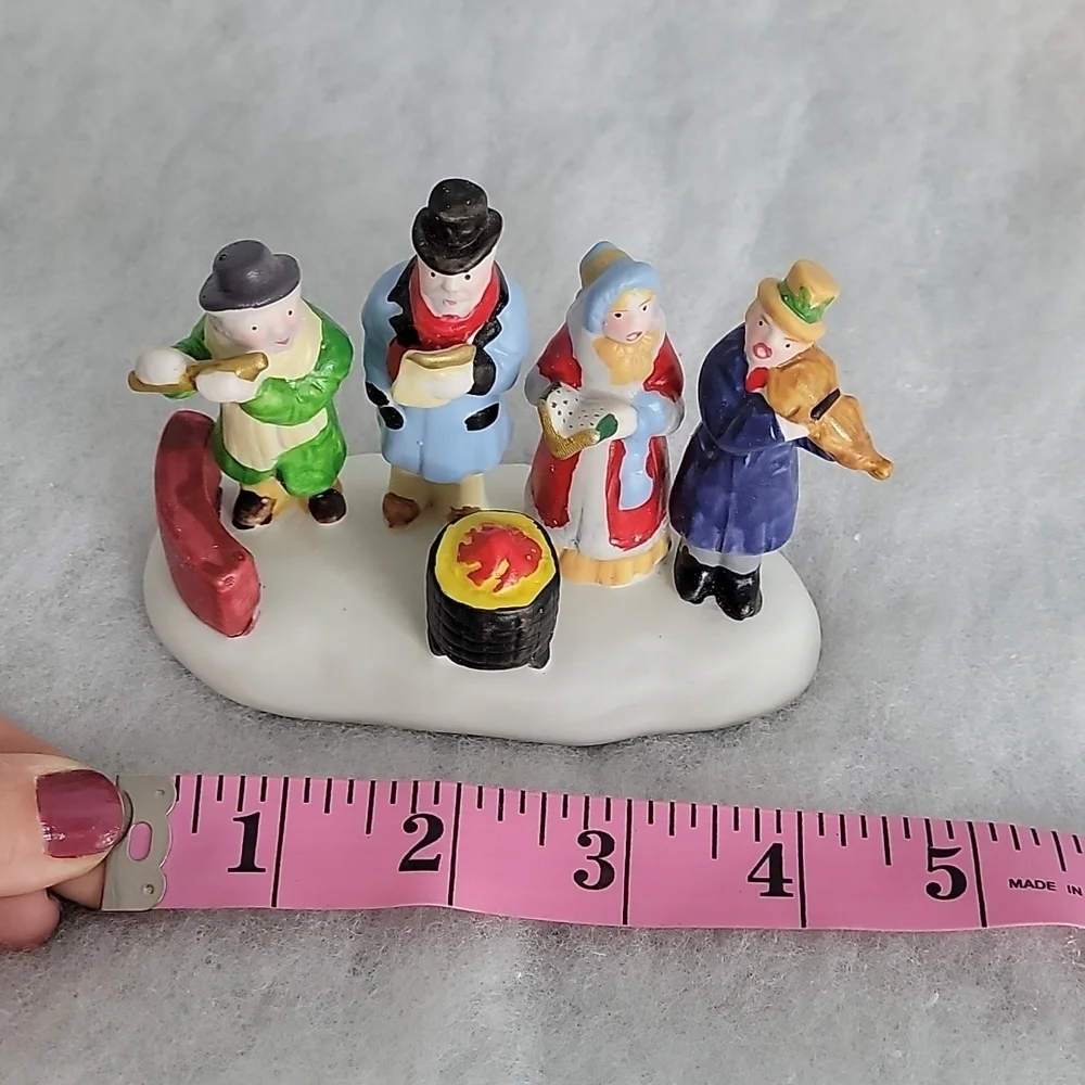 1994 Lemax Dickensvale Porcelain Carolling Quartet Figurines